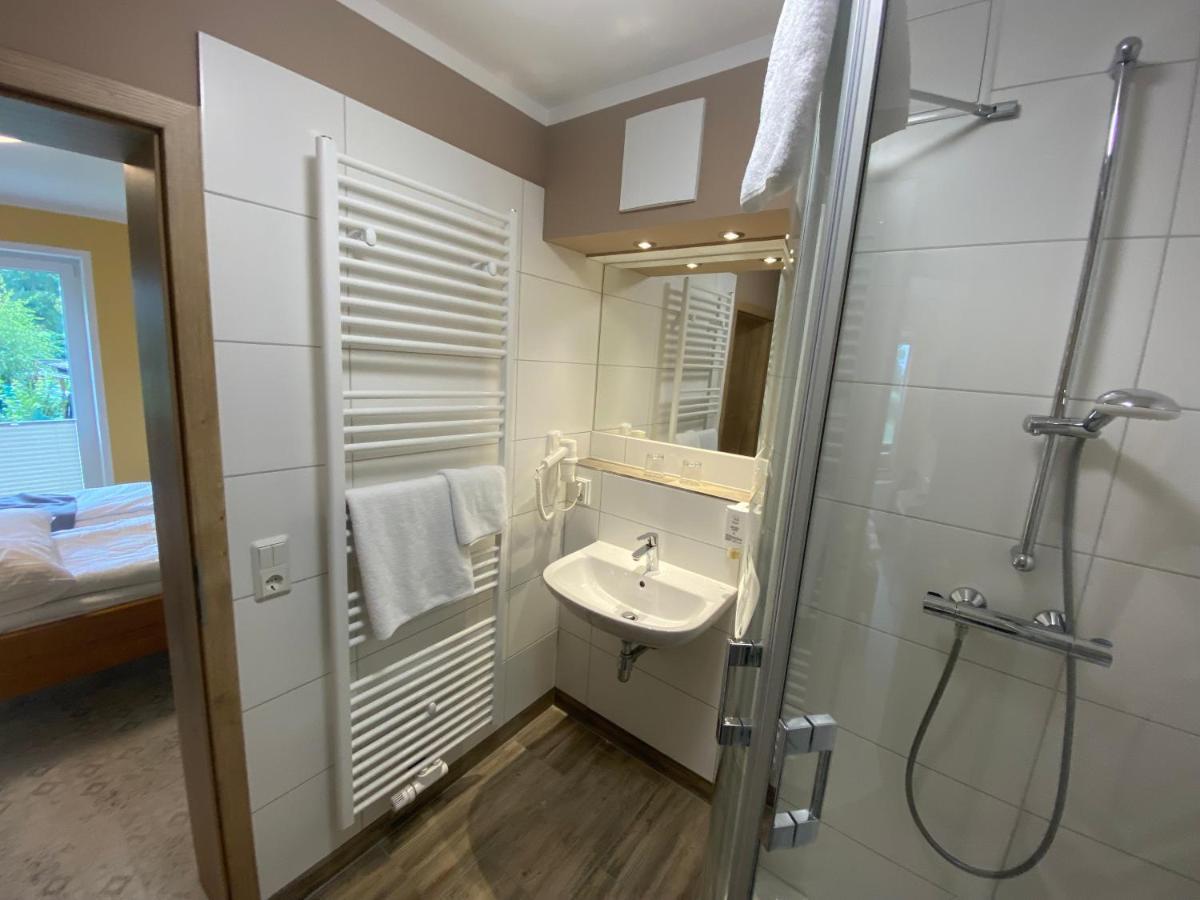 Vorsicht Hotel Deyelsdorf Εξωτερικό φωτογραφία
