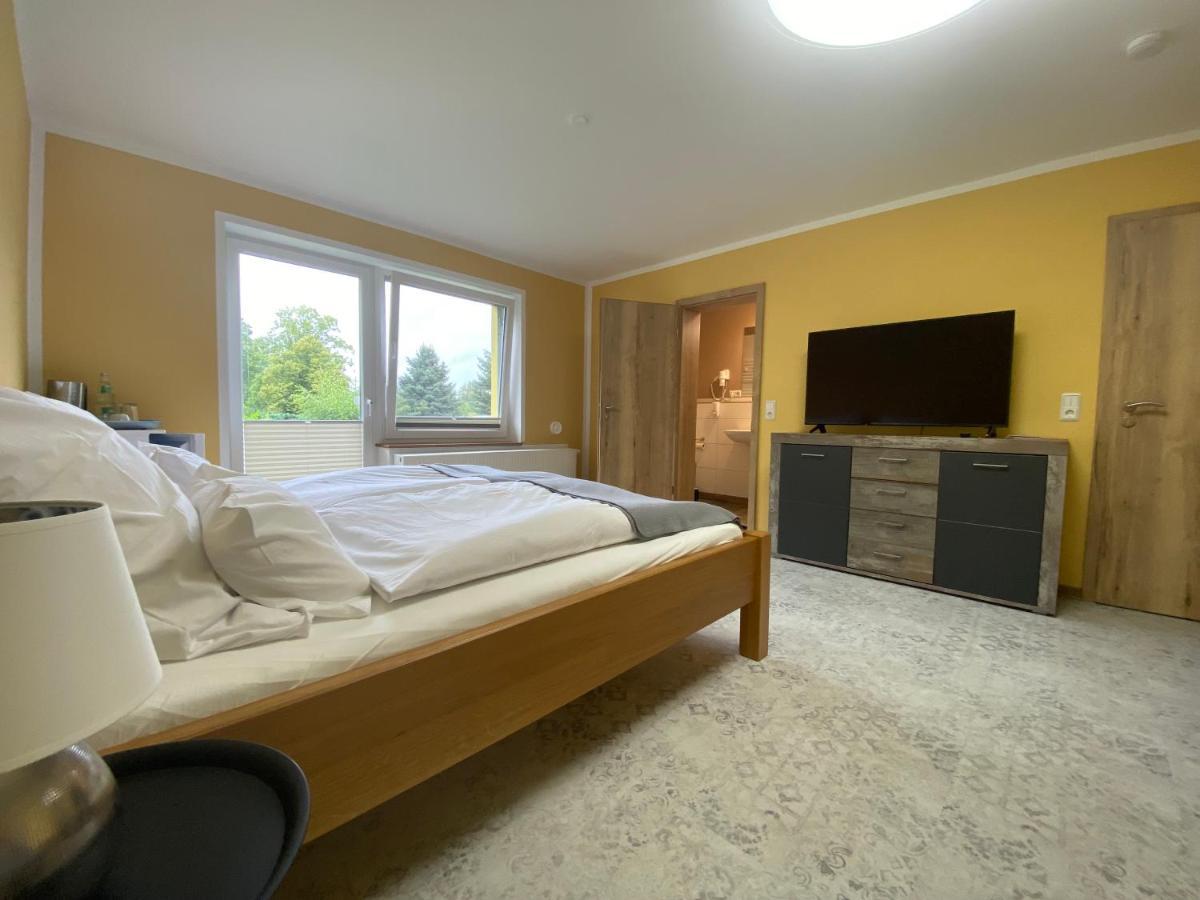 Vorsicht Hotel Deyelsdorf Εξωτερικό φωτογραφία